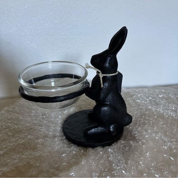 NWT Pottery Barn Sculpted Bronze Bunny Snack Bowl - Picture 2 of 6